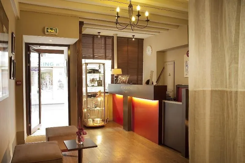 Sookie Hotel